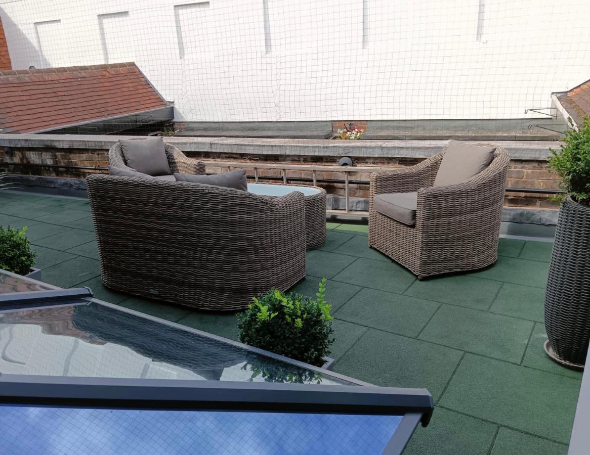 Catherine Street Apartments ซอลส์บรี ภายนอก รูปภาพ
