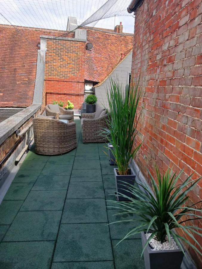 Catherine Street Apartments ซอลส์บรี ภายนอก รูปภาพ